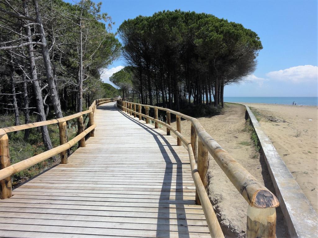 Reji - Appartamenti Bibione Bagian luar foto